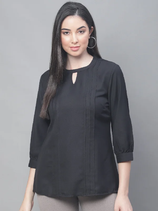 Women's Casual  Black Solid Round neck with Keyhole Tunic